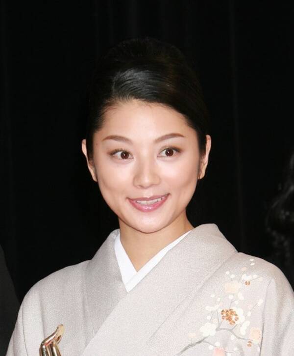 美食探偵 6話のキスシーンに総ツッコミ とりあえず消防車呼ぼうか 笑 年5月18日 エキサイトニュース