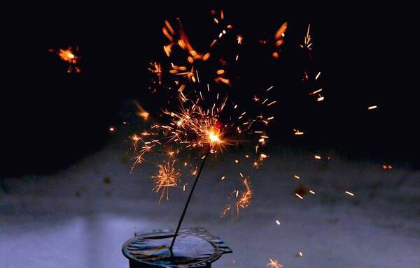 ロケット花火を9発警察署の庁舎に打ち込む 地元少年グループの犯罪に 海外なら射殺されてもおかしくない の声も 年6月24日 エキサイトニュース