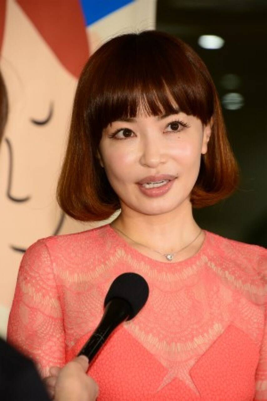 平子理沙 イケメン俳優との不倫温泉旅行は吉田栄作との離婚のため 芸能界 ドロ沼不倫 ファイル 年8月29日 エキサイトニュース