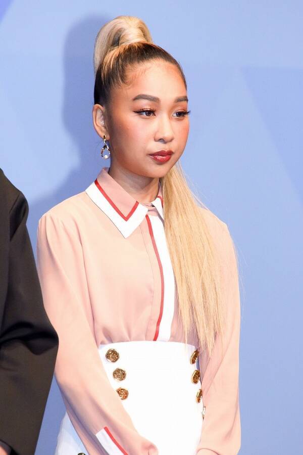 留学もしてたのに 疑問の声 さんま御殿 出演の青山テルマ 貧乏キャラ は無理がある 年12月9日 エキサイトニュース