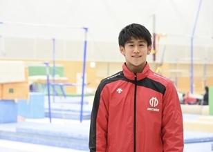 東京五輪体操金メダリスト橋本大輝選手、ロッテ対オリックス天王山対決で始球式！