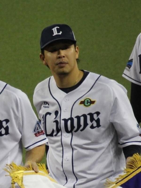 楽天 浅村のツバ吐き 手招き挑発にドン引き 自分から乱闘仕掛けるなよ 死球直後の行動に批判 普段の態度から豹変したワケは 21年9月30日 エキサイトニュース