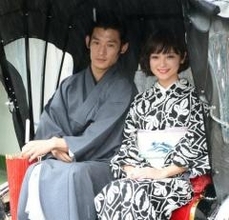 サッカーの道を諦め俳優業で芽が出た吉瀬美智子の“不倫相手”