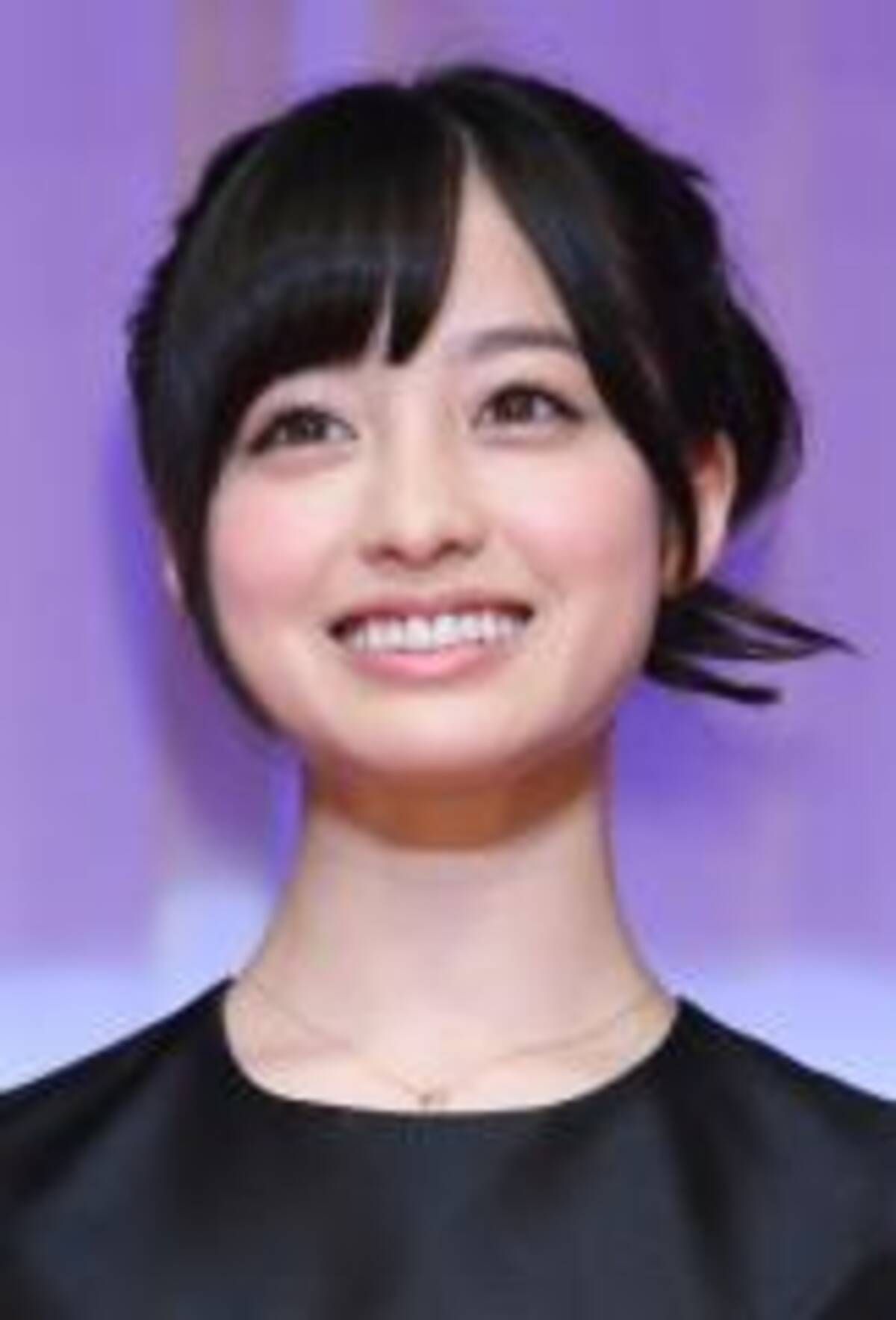 ジュエリー ベストドレッサー賞 最年少で橋本環奈が受賞 15年1月23日 エキサイトニュース