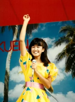 森尾由美 デビュー当時は私服も衣装も ピンクハウス禁止 でした 22年7月10日 エキサイトニュース 3 4 森尾由美 デビュー当時は私服も衣装も ピンクハウス禁止 でした 22年7月10日 エキサイトニュース 3 4