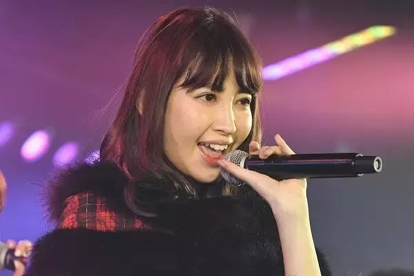 AKB48・小嶋陽菜が島崎遥香卒業へコメント「沢山支えられてたなぁ」