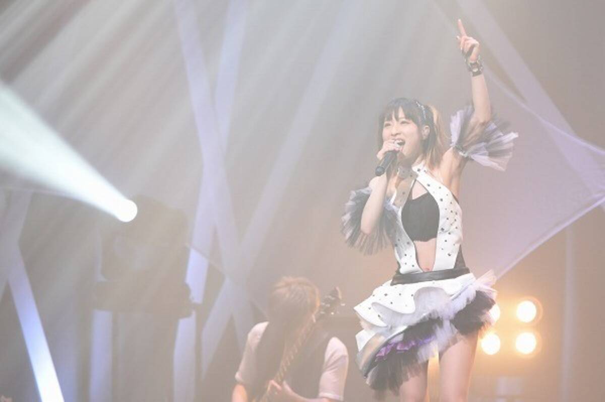 綾野ましろ バースデーワンマンライブで新曲 Newlook 初披露 ライブハウスツアーも発表 17年4月24日 エキサイトニュース
