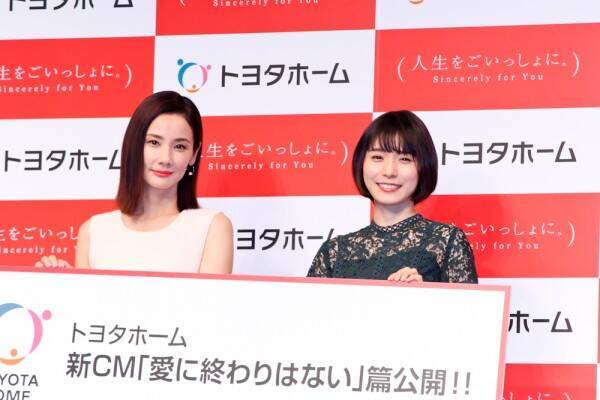 私に聞きます 吉田羊 理想の結婚式尋ねられ苦笑い 松岡茉優とも息ぴったり 18年9月6日 エキサイトニュース