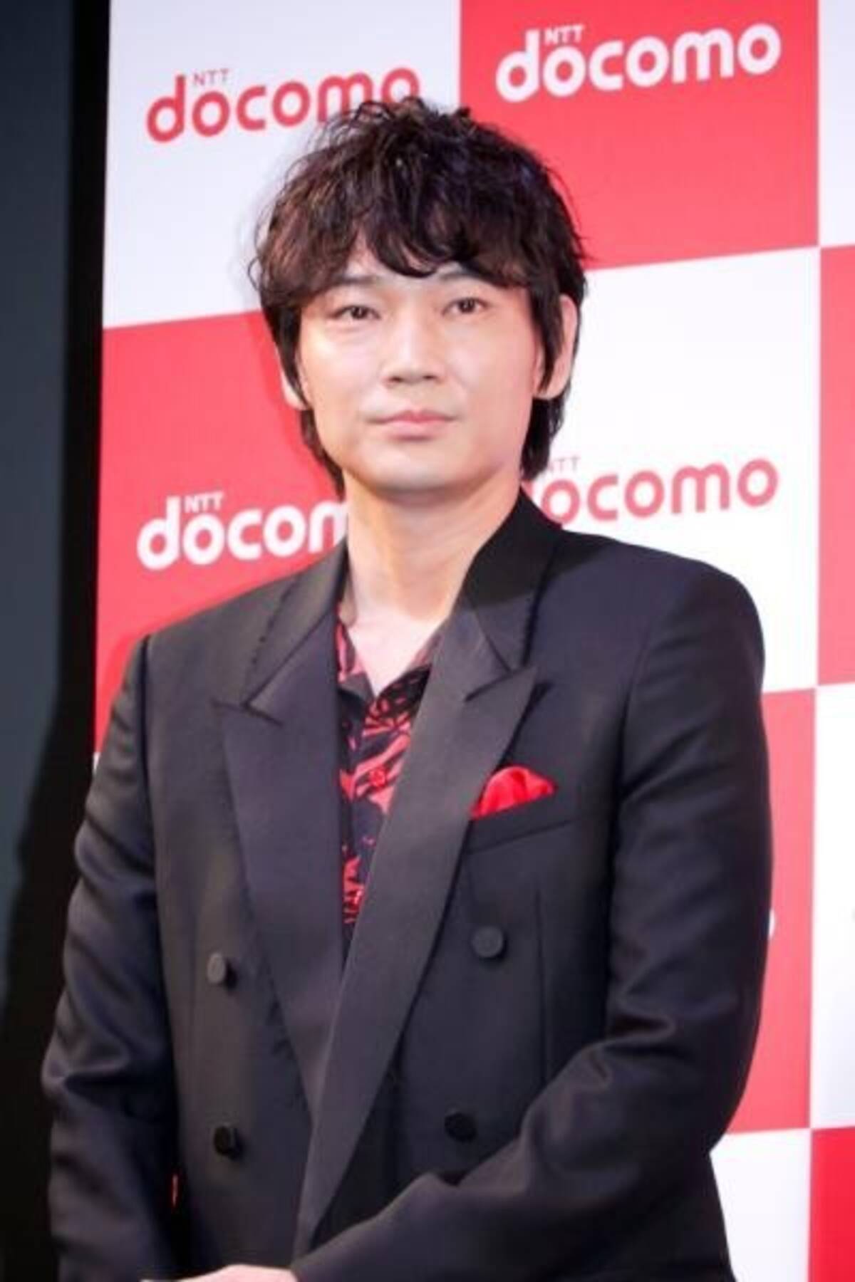 佐久間由衣との交際のために 綾野剛が夜遊びを 卒業 18年11月2日 エキサイトニュース