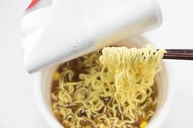 コインロッカー内に全裸で体育座りの男が発見される 自分で入った に驚愕 18年11月21日 エキサイトニュース