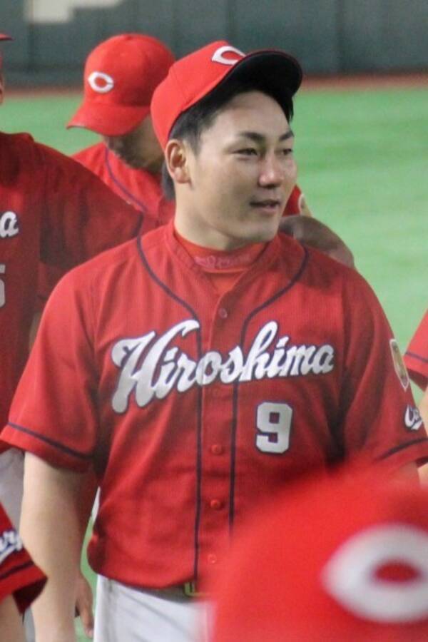 丸選手 巨人移籍の決め手を 小さいときからの憧れ と発言しカープファン激怒 18年12月12日 エキサイトニュース