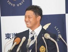 ロッテ2位指名・佐藤都志也、大学通算100安打ならずも「打てるキャッチャー」として憧れのプロの世界へ