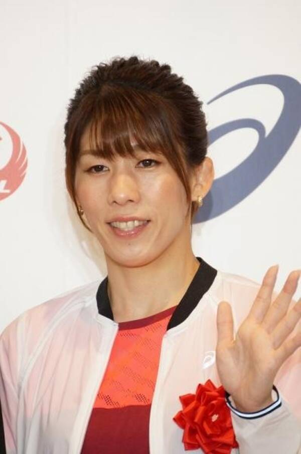 吉田沙保里 国民のヒーローから一転嫌われ者に 現役引退後 何が起こったのか 2020年1月2日 エキサイトニュース