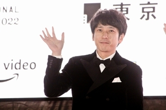 東京国際映画祭レッドカーペットに二宮和也、稲垣吾郎ら豪華ゲスト登場「映画人の一人として楽しみ」