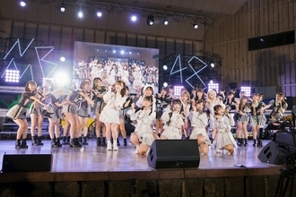 NMB48、2年10カ月ぶり東京公演にAKB48柏木由紀らがサプライズ登場！「会いたかった」など人気楽曲披露