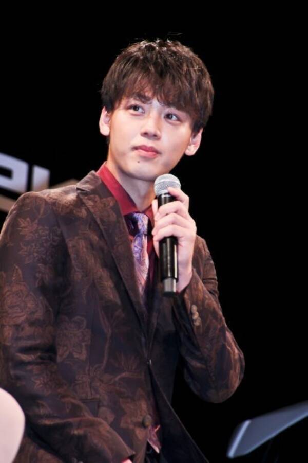 竹内涼真 仮面ライダー の過酷な撮影事情を明かし驚きの声 過去にスタッフから告発されたことも 22年1月27日 エキサイトニュース