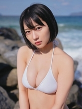HKT48のグラビアニューヒロイン田中美久、最新ビジュアルで水着姿を披露！『FLASH』表紙に登場、水崎綾女、古湊まり、小日向ゆかのグラビアも