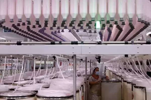 「中国各地の企業、年末に向けて急ピッチで生産」の画像