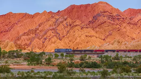 「2030年めどに特別観光列車160本増発へ、旅行シーンの新たな可能性―中国」の画像