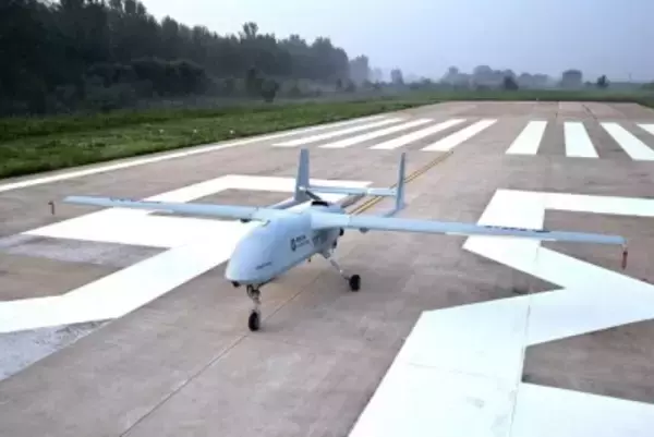 中国初の航空適航基準に準拠した多機能の長時間稼働ドローンが初飛行に成功
