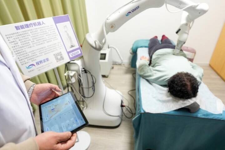 北京でスマートウェルネスロボット高齢者ケア拠点が運用開始―中国