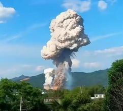 爆発事故のあった花火工場、法執行検査の大半で「潜在的危険あり」―中国