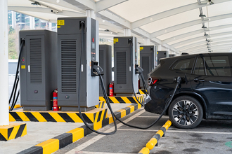 国慶節連休、新エネルギー自動車の高速道路での1日平均充電量は前年同期比51．42％増―中国