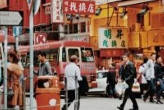 香港でたばこ規制強化、公共の場所での電子たばこ所持も禁止に