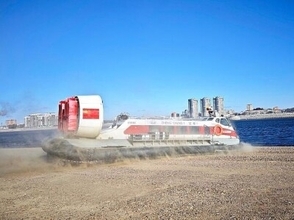 中国黒河市とロシア・ブラゴヴェシチェンスク間のホバークラフト運航がスタート