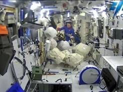「神舟13号」宇宙飛行士3人 地球への帰還準備中