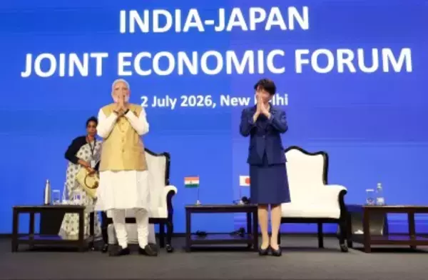 親密ぶりアピールの日印首脳、「それぞれの思惑潜む」と中国共産党系メディア