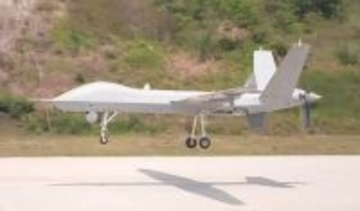 中国のドローン「翼竜−2」、貨物輸送の初飛行試験に成功