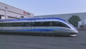 中国標準インテリジェント都市間列車が山東省青島の展示会に登場