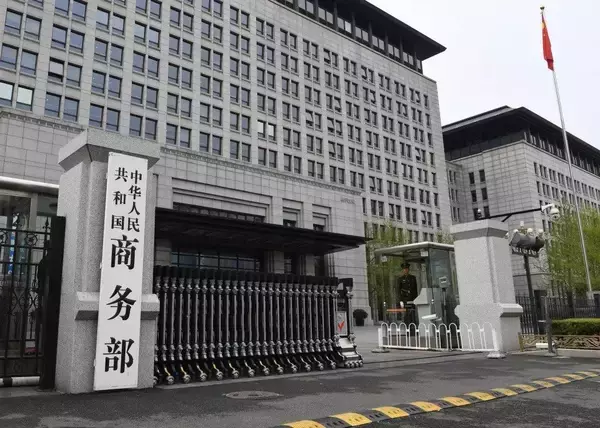 トップ企業30社の高級管理職が随行、中国商務部が独首相の訪中について紹介