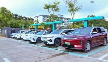 1億1000万台超の電気自動車に対応可能な充電インフラネットワークを構築へ―中国