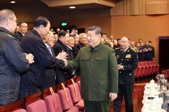 軍の退役幹部に向けて新春を祝賀＝習近平主席