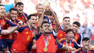 サッカーW杯、優勝したスペイン勢が個人賞3部門独占