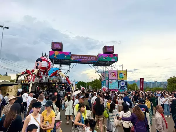 ロードサイドの移動式カフェが新たなトレンドに―中国