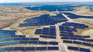 寧夏回族自治区、集中型太陽光発電所の発展を推進―中国