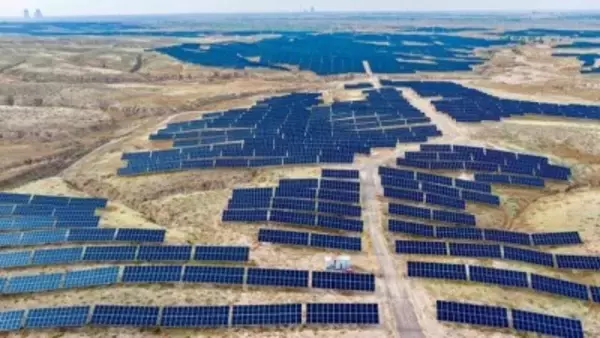 寧夏回族自治区、集中型太陽光発電所の発展を推進―中国
