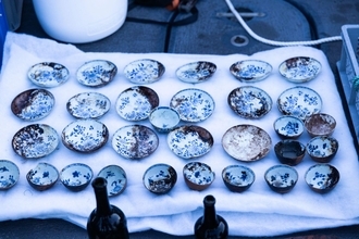 ノルウェー近海で中国磁器など貴重な文化財を積んだ18世紀の沈没船を発見
