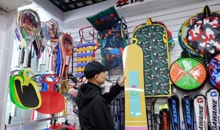 義烏市場でウインタースポーツ用品の仕入れがピークに―中国