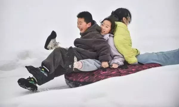 「元旦3連休中の国内旅行者が延べ1．42億人に―中国」の画像