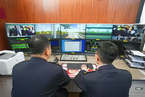 「北京にシミュレーションで高速鉄道の運転を学ぶ訓練センターが誕生―中国」の画像