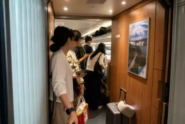 中国高速鉄道、複数の乗客の「指定席」が突然「席なし」に変更される―中国メディア