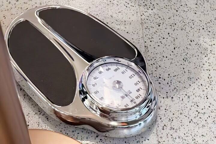 中国国際航空の便に搭乗しようとしたところ体重測定を求められた―中国メディア