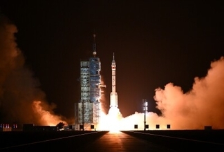 軌道滞在4カ月超、「神舟23号」宇宙飛行士が実験装置の移動などの作業を完了―中国