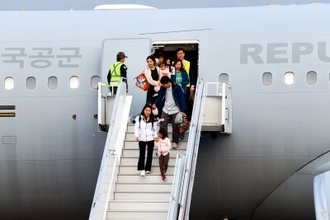 中東退避の韓国軍機に日本人も搭乗、高市首相が謝意＝韓国ネット「困ったときはお互いさま」