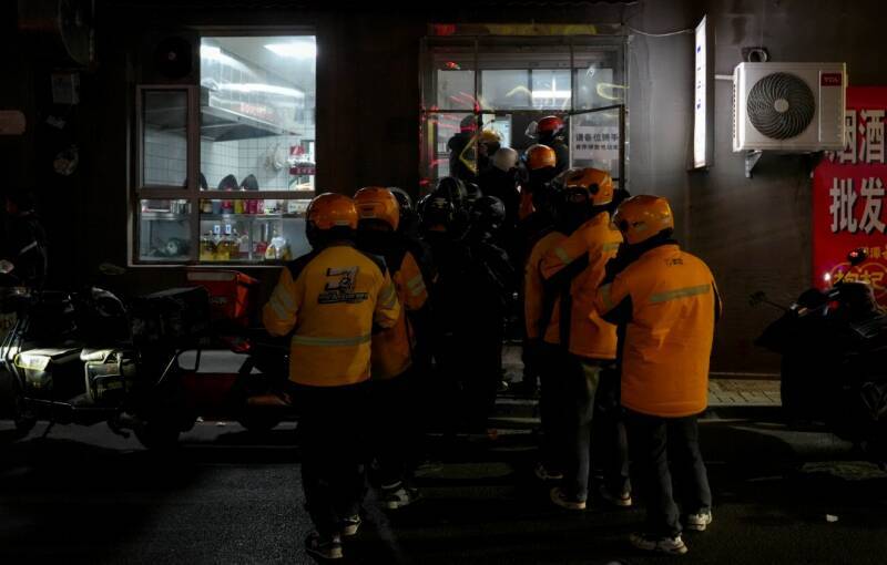 売れ残った料理を1食1元で販売する太原市の弁当屋―中国