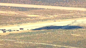米空軍のB52H型戦略爆撃機が墜落、乗員8人死亡